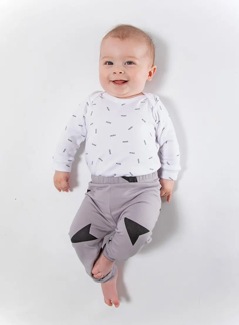 Arrows Leggings from the baby and kids clothing collection at Pickle UK.