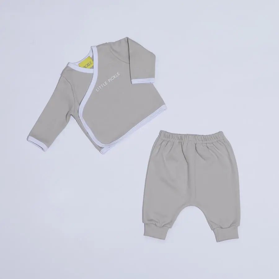 Little Pickle Baby Set from the baby and kids clothing collection at Pickle UK.