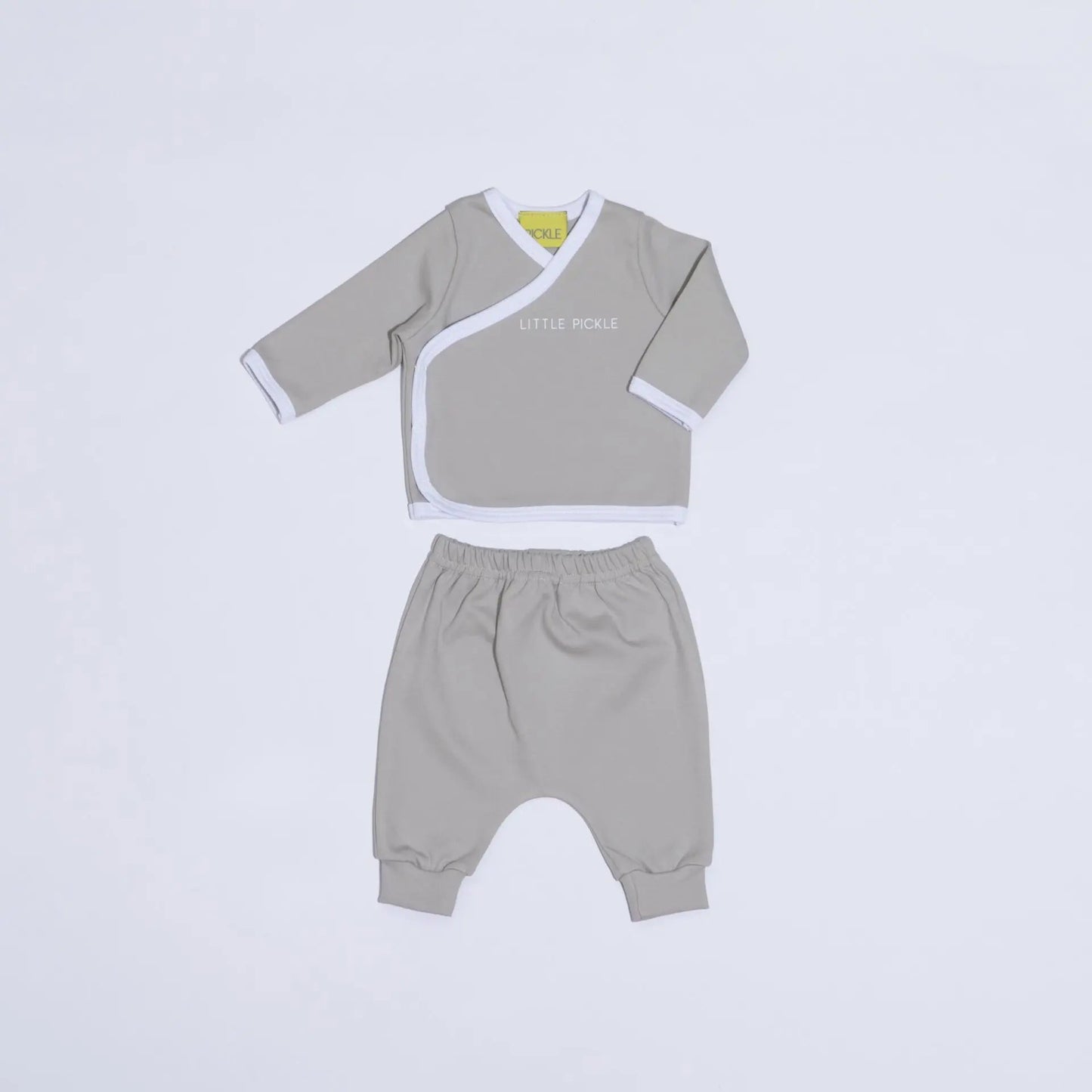 Little Pickle Baby Set from the baby and kids clothing collection at Pickle UK.